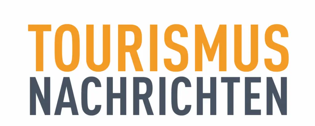 ALT-Text: Logo mit den Worten Tourismus Nachrichten, orange und grau, auf hellem Hintergrund.